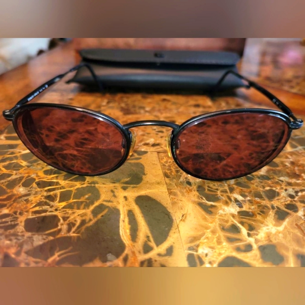 Giorgio Armani sunglasses - Picture 3 of 5